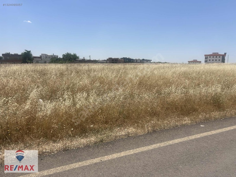 Sur Bağıvarda Şehir Merkezie Yakın Satılık İmarlı İfrazlı Arsa — fotoğraf 8