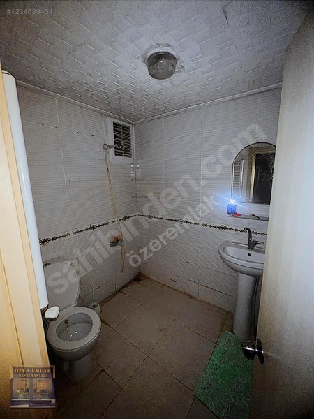 Uğur Mumcu Meydanında 2+1 D.gazlı Asansörlü Satılık Daire — fotoğraf 17
