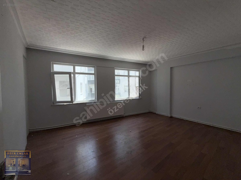 Uğur Mumcu Meydanında 2+1 D.gazlı Asansörlü Satılık Daire — fotoğraf 25