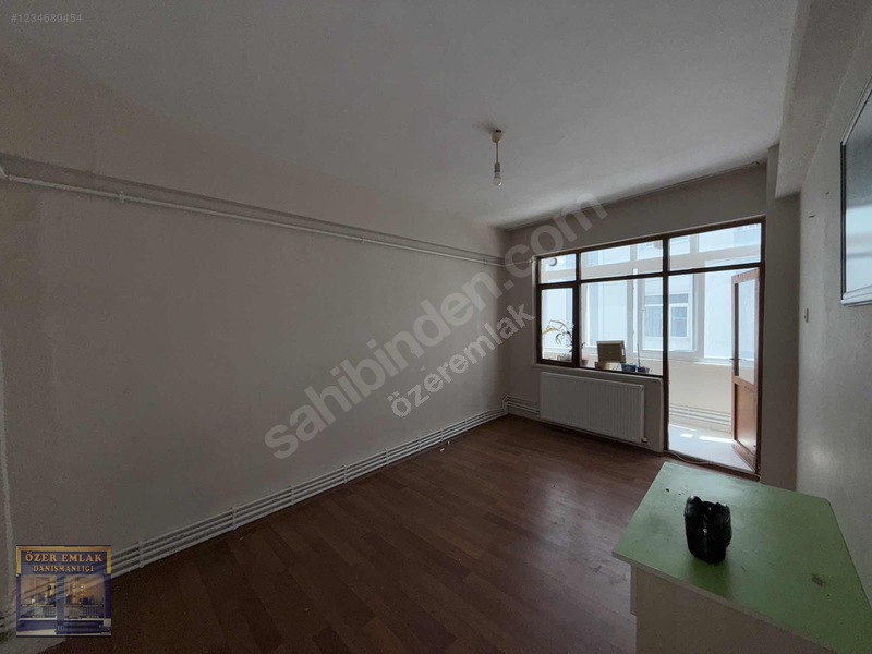 Uğur Mumcu Meydanında 2+1 D.gazlı Asansörlü Satılık Daire — fotoğraf 26