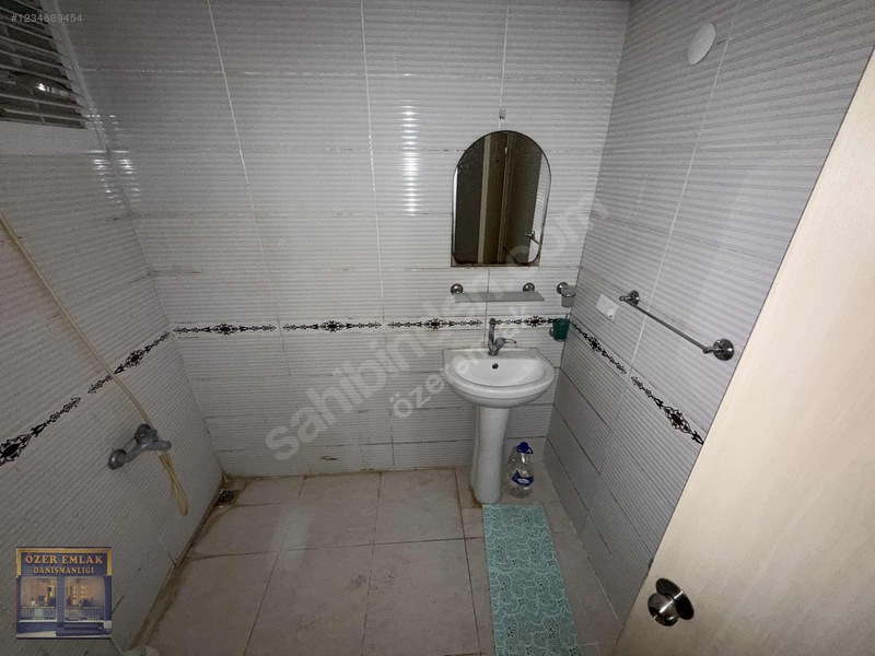 Uğur Mumcu Meydanında 2+1 D.gazlı Asansörlü Satılık Daire — fotoğraf 28