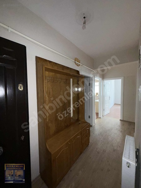 Uğur Mumcu Meydanında 2+1 D.gazlı Asansörlü Satılık Daire — fotoğraf 31