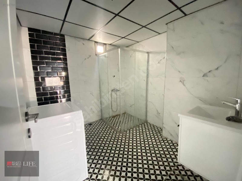 Rw Lıfe // Büyükdere Mh Faturalar Dahil Kiralık 1+0 — fotoğraf 9