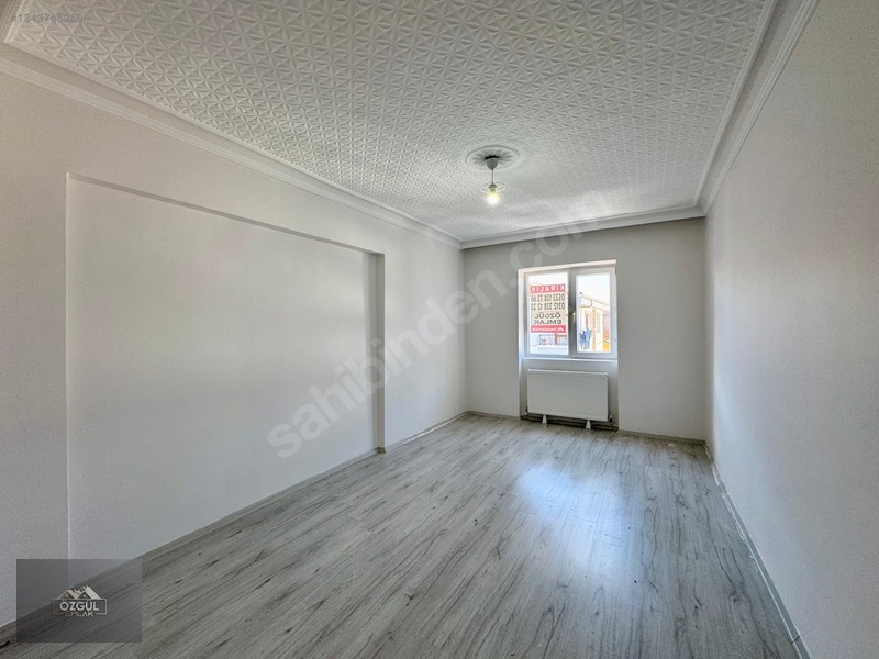Özgül Emlak'tan Merkezde Ön Cephe Masrafsız Katta 3+1 Kiralık — fotoğraf 20