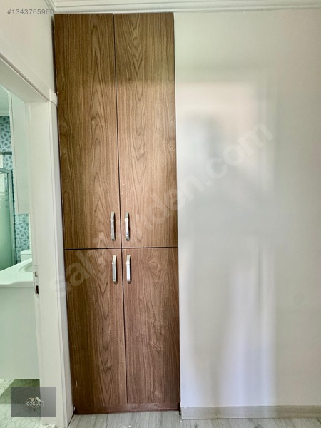 Özgül Emlak'tan Merkezde Ön Cephe Masrafsız Katta 3+1 Kiralık — fotoğraf 34
