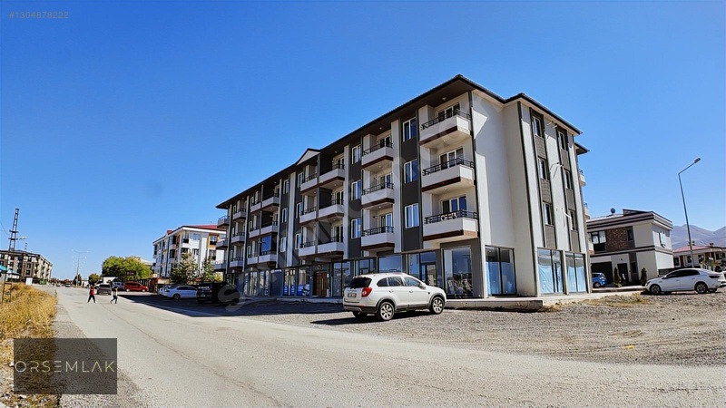 Dadaşkent'te Satılık 1+1 Daire, 40m², Merkezi Konum