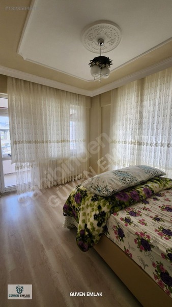 Güven Emlaktan M.sağır Atakule Sitesinde 4+1 Bakımlı Geniş Daire — fotoğraf 3