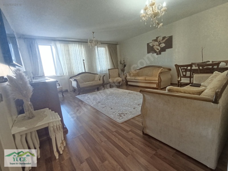 Kayaşehir 17 Bölge Kısa Blokta Çift Balkonlu Masrafsız 3+1 Daire — fotoğraf 2