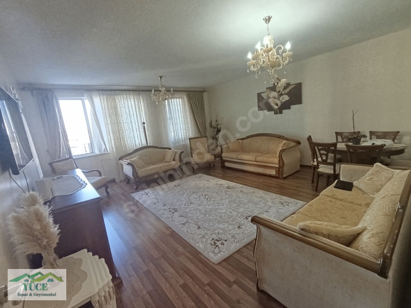 Kayaşehir 17 Bölge Kısa Blokta Çift Balkonlu Masrafsız 3+1 Daire — fotoğraf 3