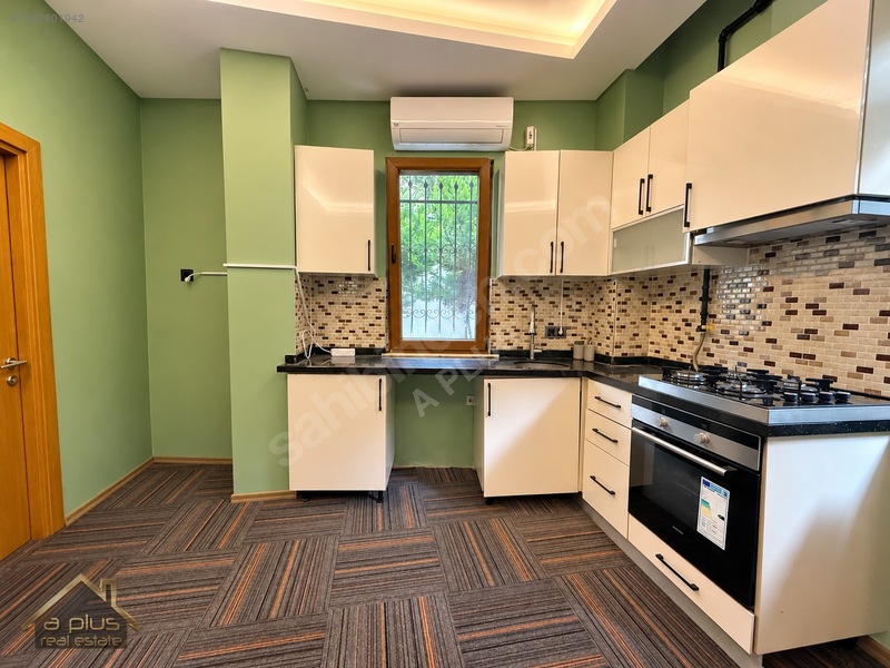 Ümraniye Tepeüstü Mah. Mükemmel Lokasyonda 2+1 Kiralık Daire — fotoğraf 4