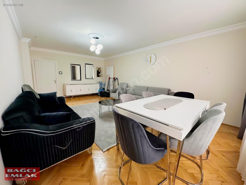 Esertepe Dilek Cami Yakını Full Yapılı Çok Geniş 3+1 Dairemiz — fotoğraf 6