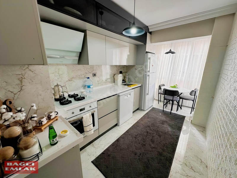 Esertepe Dilek Cami Yakını Full Yapılı Çok Geniş 3+1 Dairemiz — fotoğraf 13