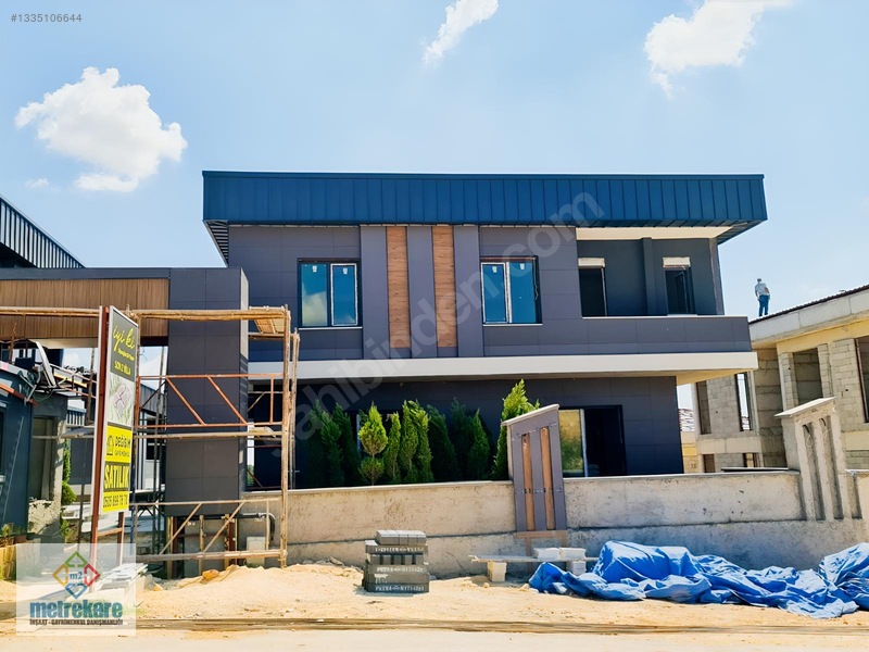 15 Temmuz'da Site İçinde Satılık Lüks Villa (%50 Takasa Açık)