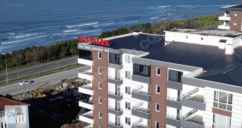 Revziyon'Dan Eva Park Sitesi*Plaja Ve Sahile 1 Adım* 3+1 Satılık