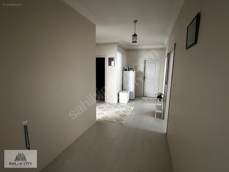 Meydan Manzaralı, Eşyalı Satılık 3+1 Daire (iş Yeri/konut) — fotoğraf 5