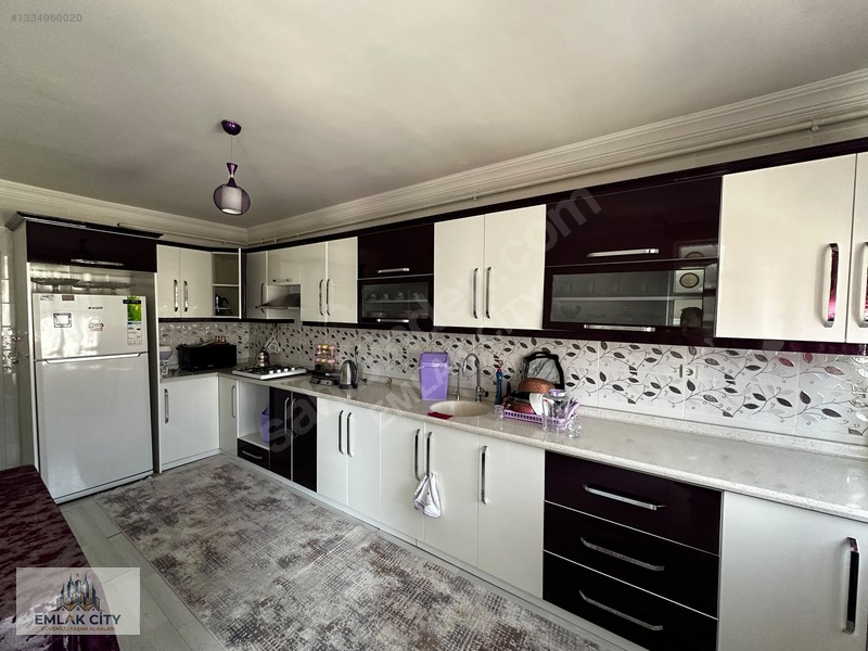 Meydan Manzaralı, Eşyalı Satılık 3+1 Daire (iş Yeri/konut) — fotoğraf 17