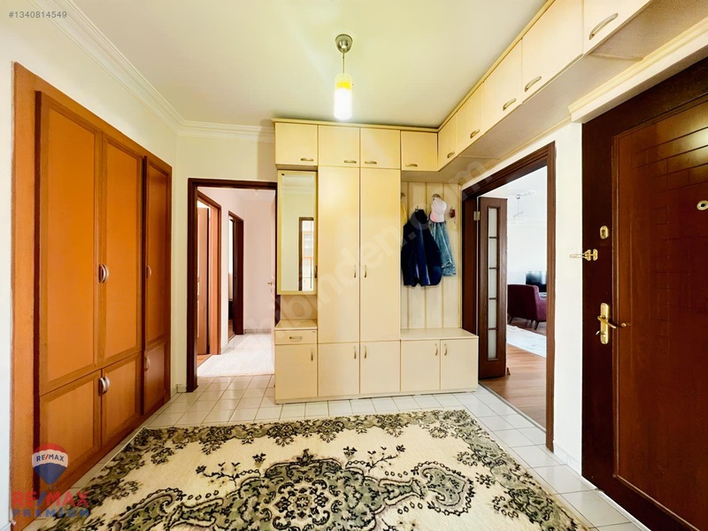 Batıkent (batı Merkez) Metro Karşısında 3+1 Satılık Daire — fotoğraf 11