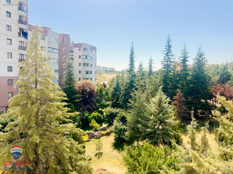 Batıkent (batı Merkez) Metro Karşısında 3+1 Satılık Daire — fotoğraf 23