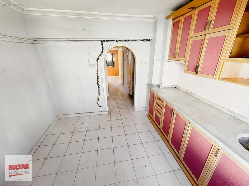 Bulvar'dan Merkezi Konum Masrafsız Kiralık 3+1 Daire — fotoğraf 4