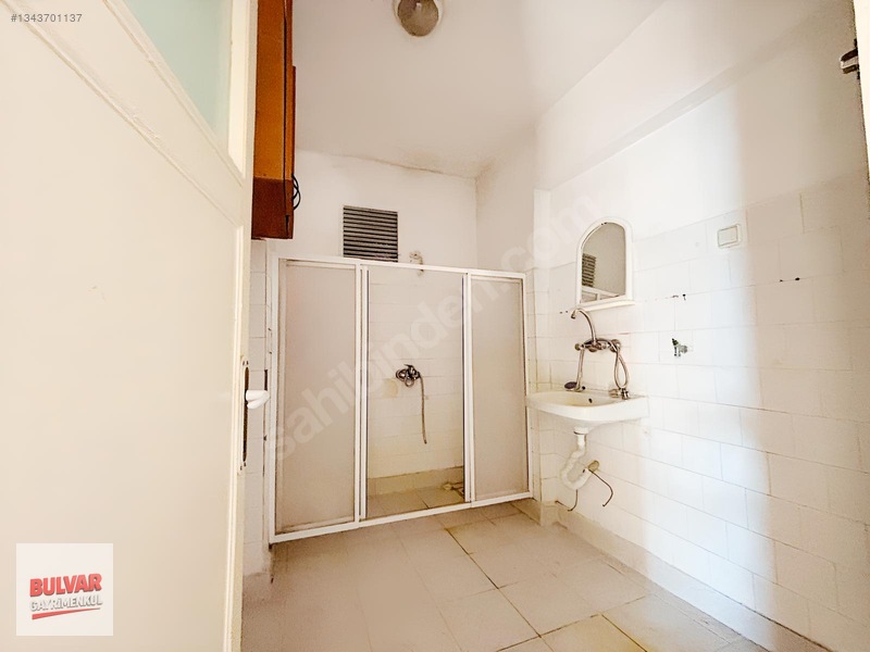 Bulvar'dan Merkezi Konum Masrafsız Kiralık 3+1 Daire — fotoğraf 22
