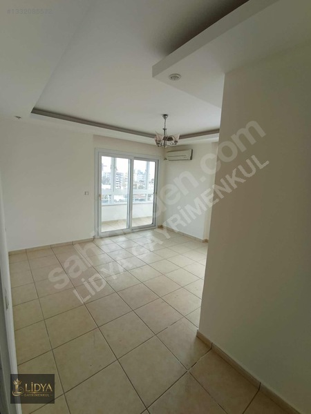Mersin Erdemli Aşağı Alata'da Satılık 4+1 Anayol Cepheli — fotoğraf 4