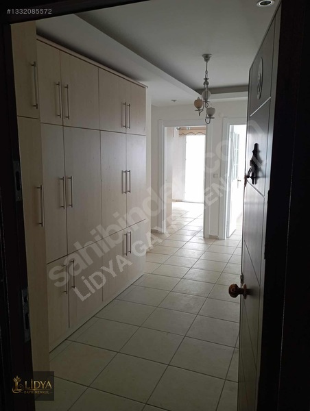 Mersin Erdemli Aşağı Alata'da Satılık 4+1 Anayol Cepheli — fotoğraf 8