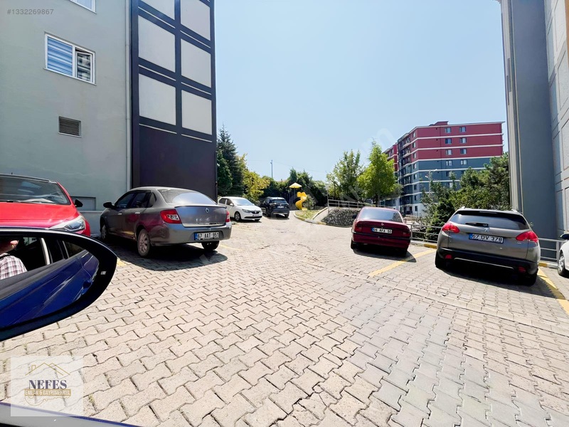 Nefes Emlak'tan Tokide Kiralık Geniş Masrafsız 3+1 Daire — fotoğraf 4