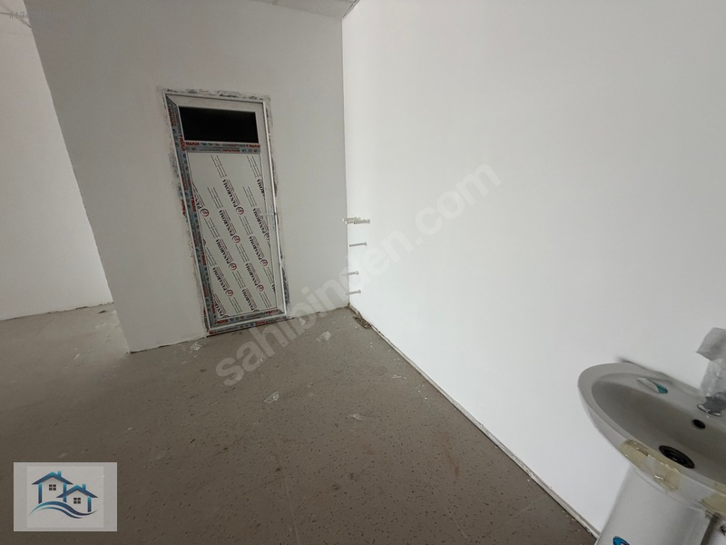 Çünür Yeni Otogar Karşısı Kiralık Dükkan & Ofis — fotoğraf 5