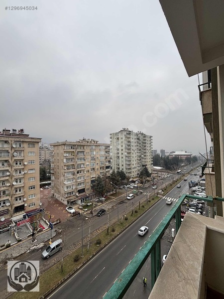Akdere Emlak'tan Kültür Merkezi Karşısı Satılık 4+1 Geniş Daire — fotoğraf 8