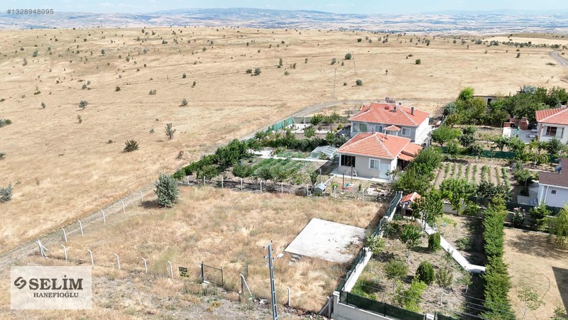 Selim Hanefioğlun'dan Havuzlu Bahçeli Müstakil Ev — fotoğraf 2