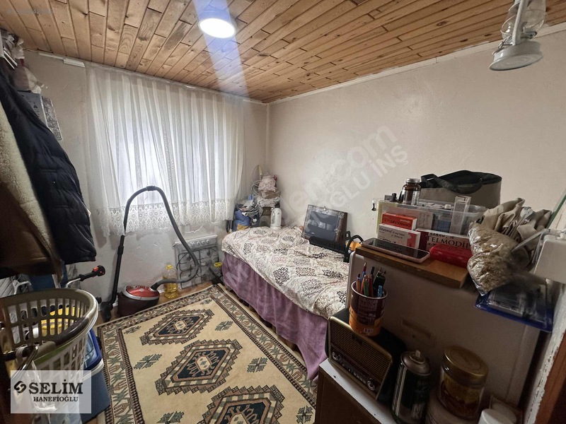 Selim Hanefioğlun'dan Havuzlu Bahçeli Müstakil Ev — fotoğraf 13