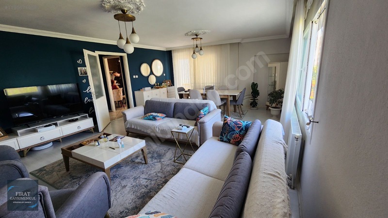 Bahçelievler Mh. Cadde Üzeri 3+1 Daire, 135M², Metroya Yakını!!!