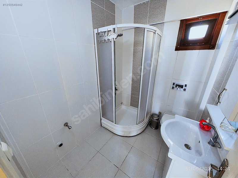 Geniş, Tam Müstakil, Denize Sıfır Sitede, 4+1 Satılık Villa — fotoğraf 6
