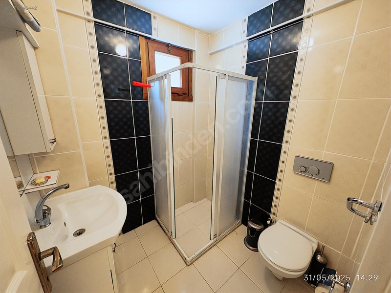 Geniş, Tam Müstakil, Denize Sıfır Sitede, 4+1 Satılık Villa — fotoğraf 18