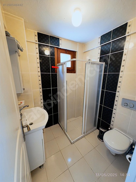Geniş, Tam Müstakil, Denize Sıfır Sitede, 4+1 Satılık Villa — fotoğraf 20