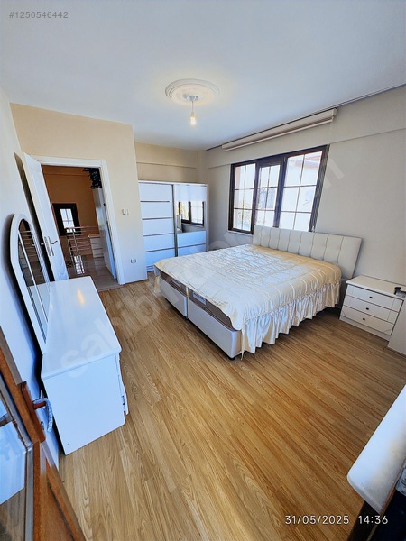 Geniş, Tam Müstakil, Denize Sıfır Sitede, 4+1 Satılık Villa — fotoğraf 25