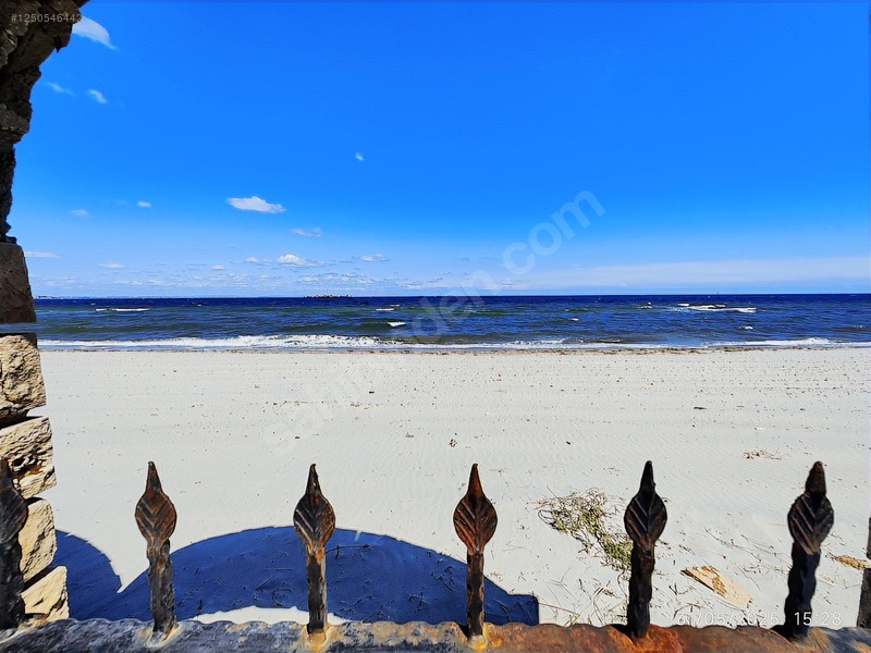 Geniş, Tam Müstakil, Denize Sıfır Sitede, 4+1 Satılık Villa — fotoğraf 29