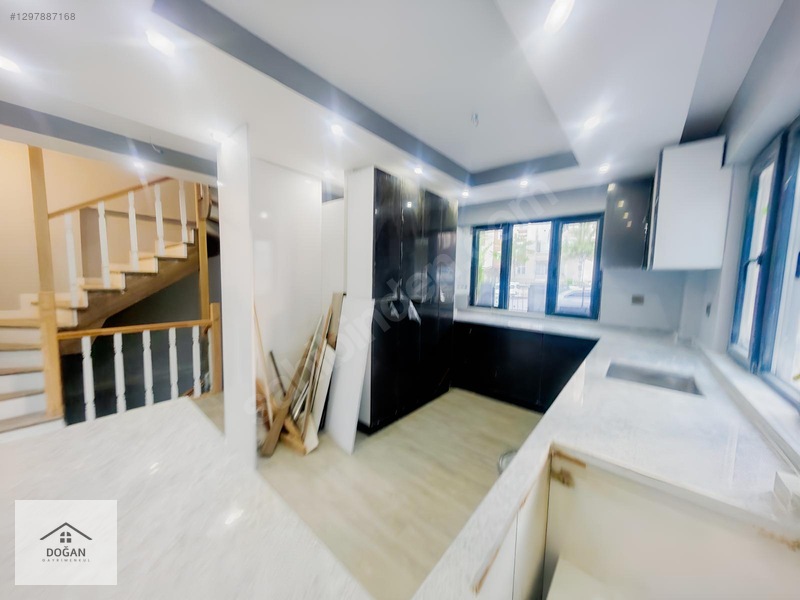 Eryaman Güzelkent'te 4+2 Bodrumlu Sıfır Satılık Villa — fotoğraf 3
