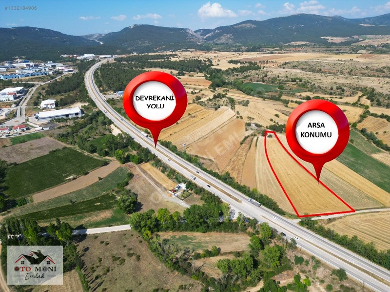 Devrekani Yolu Üzerinde 5.646 M² Yol Cepheli Satılık Yatırımlık