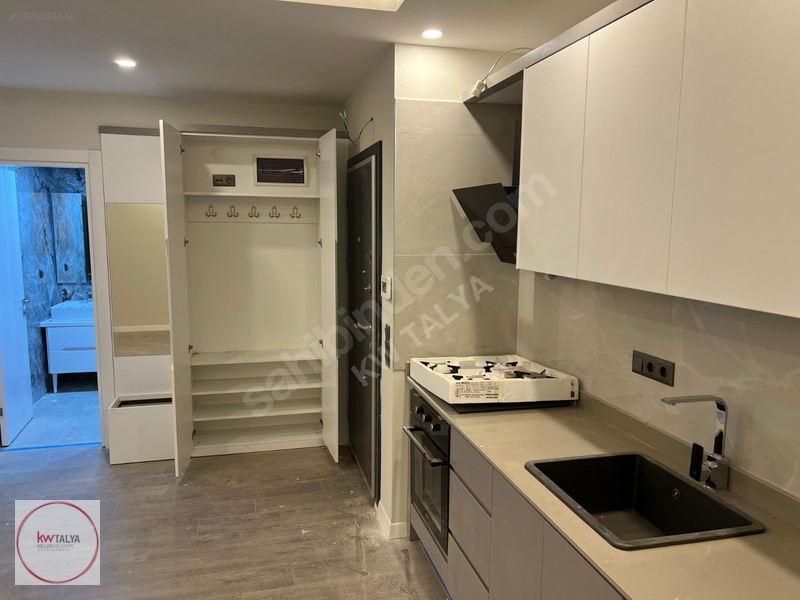 Üniversite Ve Hastane Yakını Havuzlu Kapalı Otoparklı 1+1 Daire — fotoğraf 8
