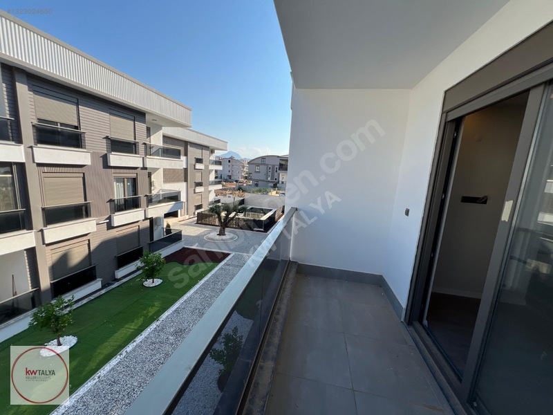 Üniversite Ve Hastane Yakını Havuzlu Kapalı Otoparklı 1+1 Daire — fotoğraf 15