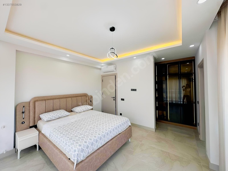 Kadriye'de Özel Havuzlu 3+1 Sıfır Lüx Yapı Kiralık Villa — fotoğraf 3