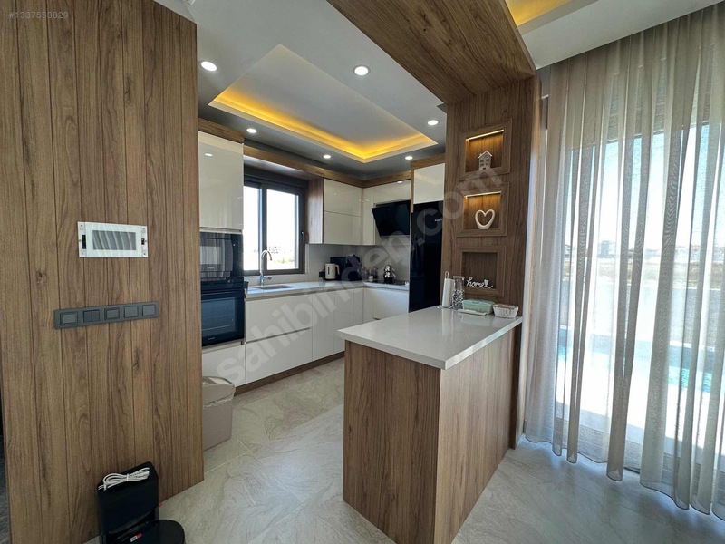 Kadriye'de Özel Havuzlu 3+1 Sıfır Lüx Yapı Kiralık Villa — fotoğraf 8