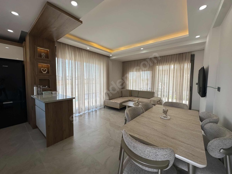 Kadriye'de Özel Havuzlu 3+1 Sıfır Lüx Yapı Kiralık Villa — fotoğraf 9