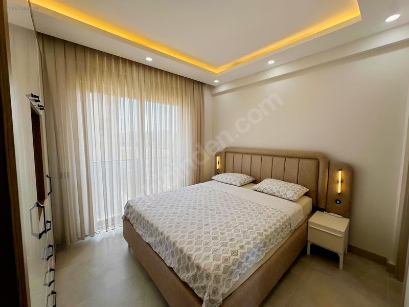 Kadriye'de Özel Havuzlu 3+1 Sıfır Lüx Yapı Kiralık Villa — fotoğraf 11