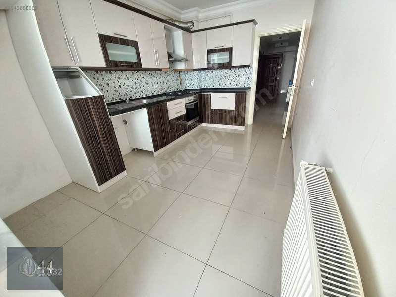 44 Emlak'tan Mimarsinanda Merkezikonumda 3+1 Kiralık Daire — fotoğraf 12