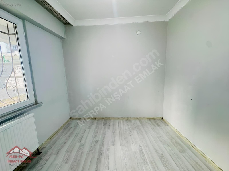 Merpa'dan / İstasyon Mah'de/ Oturuma Hazır/ Kombili/ 3+1 Daire. — fotoğraf 14