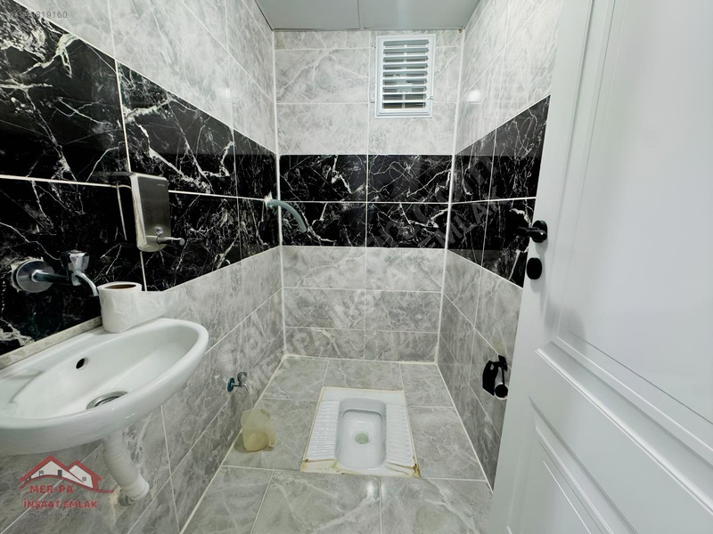 Merpa'dan / İstasyon Mah'de/ Oturuma Hazır/ Kombili/ 3+1 Daire. — fotoğraf 22