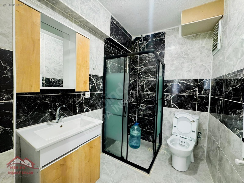 Merpa'dan / İstasyon Mah'de/ Oturuma Hazır/ Kombili/ 3+1 Daire. — fotoğraf 23