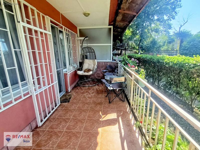 Beylerbeyi'nde 2+1 Bahçe Kullanım Alanlı Full Eşyalı Kiralık — fotoğraf 3